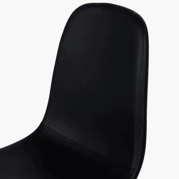 Chaise Mia en pu noir